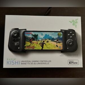 Razer Kishi Mobile Gaming Controller - Black